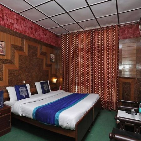 Goroomgo Ankur Lake View Mall Road Nainital - Prime Location With Luxury Room Εξωτερικό φωτογραφία