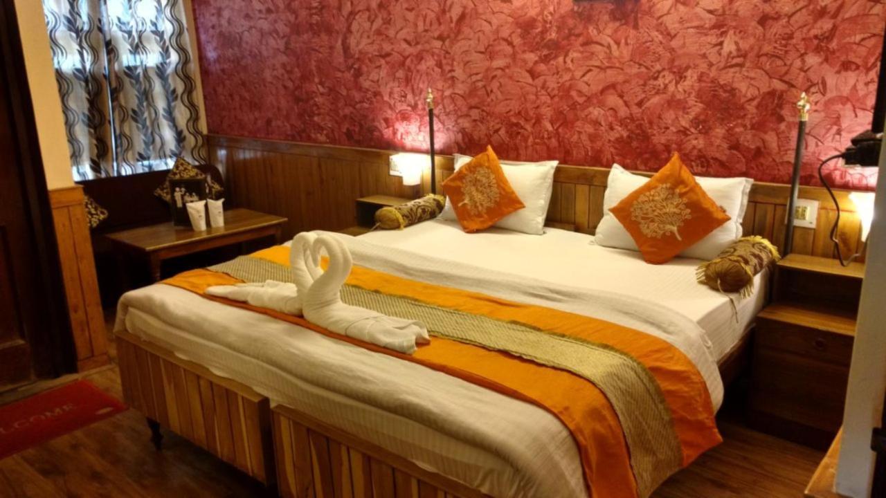 Goroomgo Ankur Lake View Mall Road Nainital - Prime Location With Luxury Room Εξωτερικό φωτογραφία